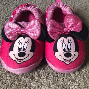 Girls slippers